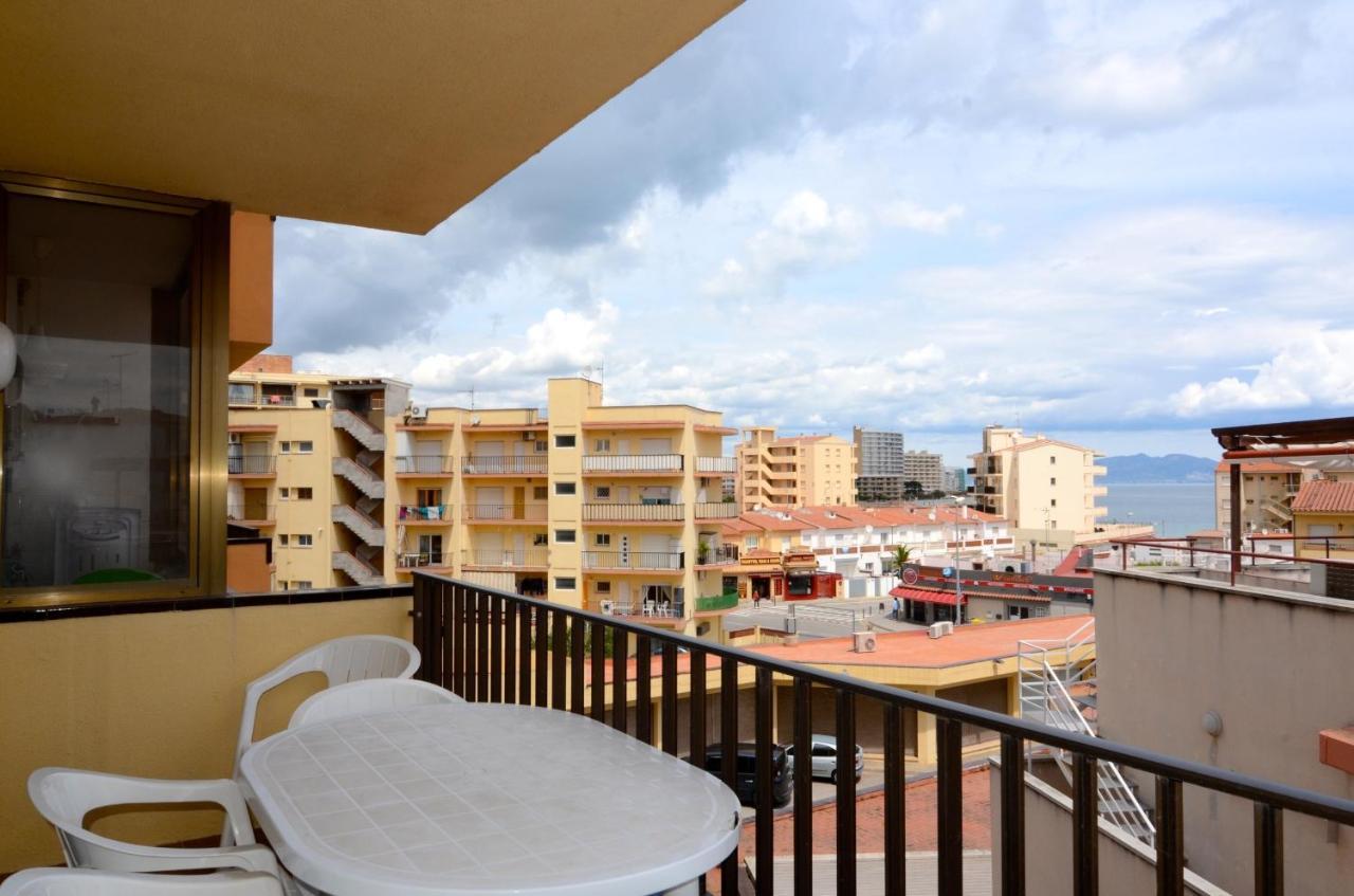 Apartmán Mar Blau L' Escala Exteriér fotografie
